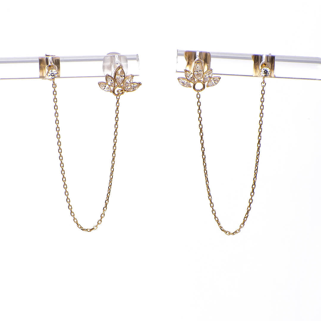 Aretes Colgantes Flor con Circonias