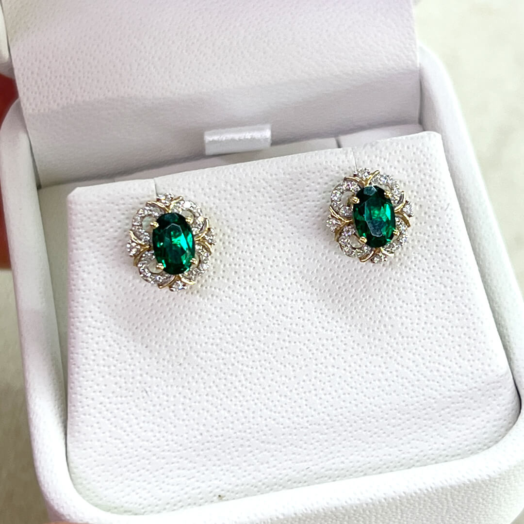 Aretes con Zafiros Blancos y Diopside 14k