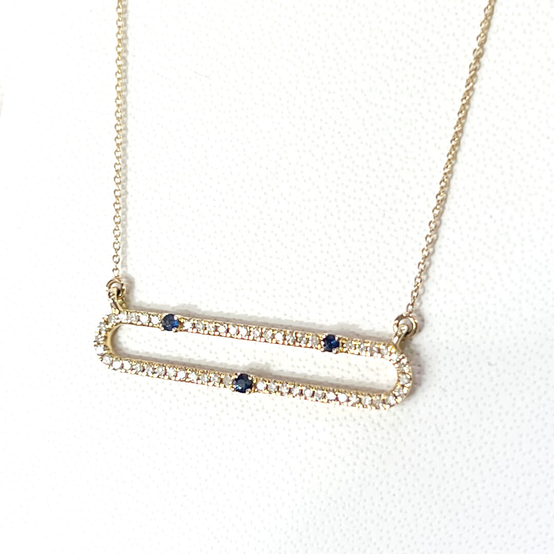 Collar con Dije Oval de Diamantes 0.18qts y Zafiros Naturales 0.05qts