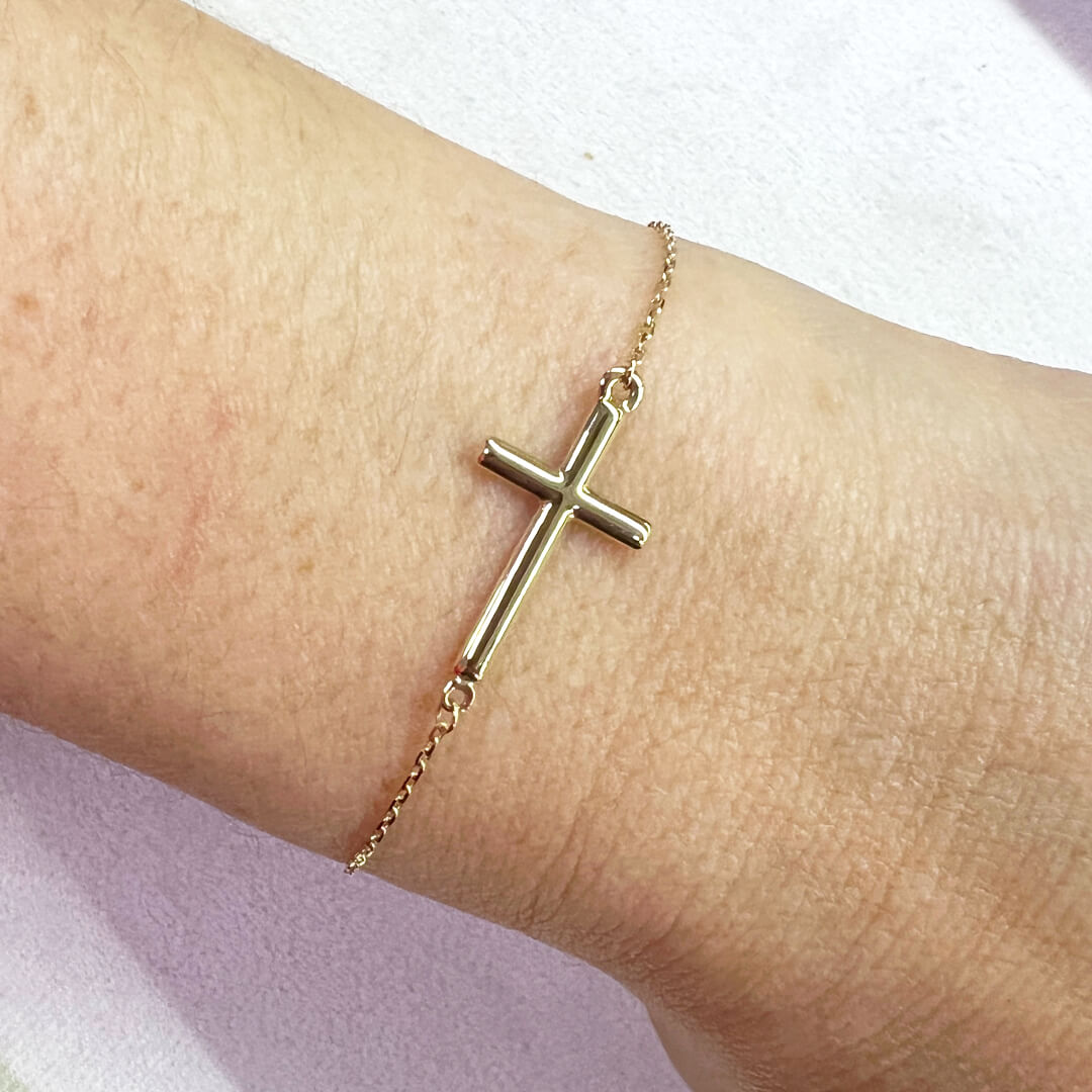 Pulsera con Cruz 14k