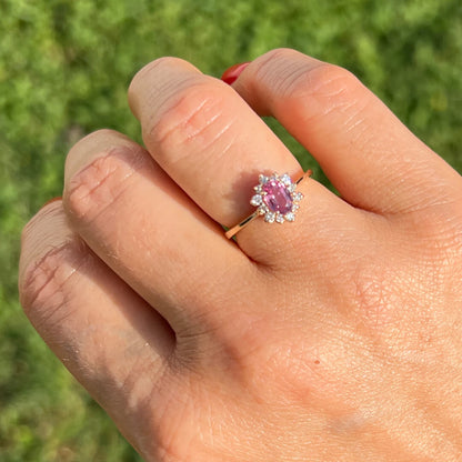 Anillo Diana con Zafiro Rosa 0.65qts y Diamantes Naturales 0.18qts