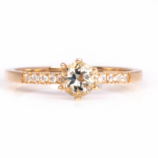 Anillo con Amatista Redonda