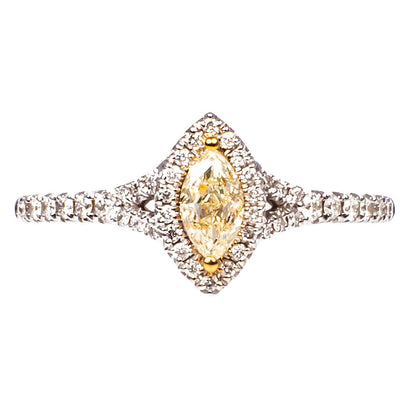 Anillo con Diamante Amarillo Marquise y Halo de Diamantes Naturales