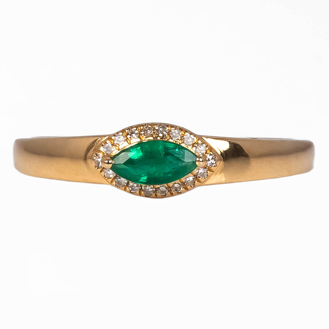 Anillo con Esmeralda 0.19qts y Diamantes Naurales 0.05qts