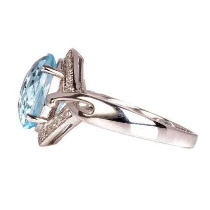 Anillo con Topacio con Diamantes Naturales 0.03qts