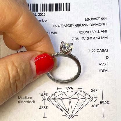 Anillo de Compromiso Corte Redondo 1.29qts