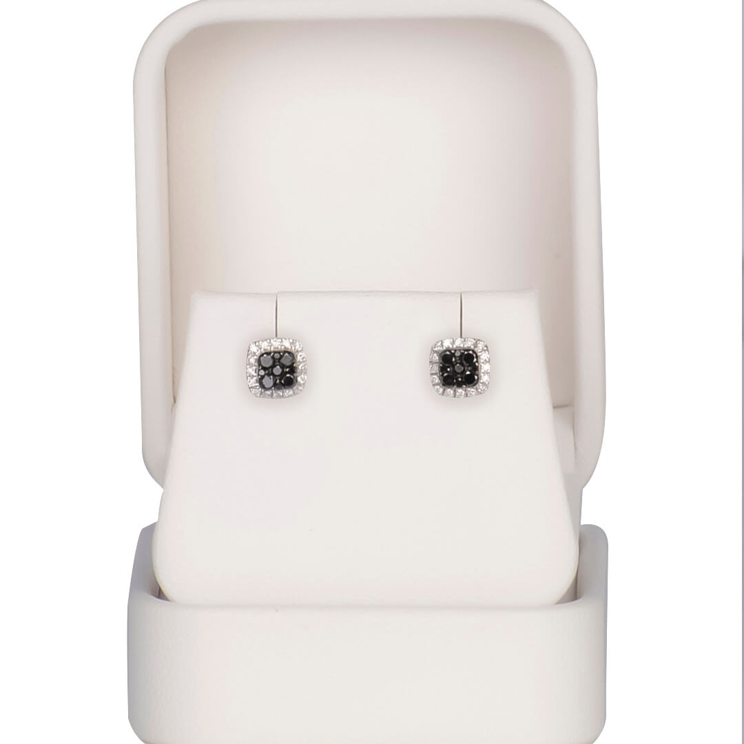Aretes con Diamantes Negros 0.44qts