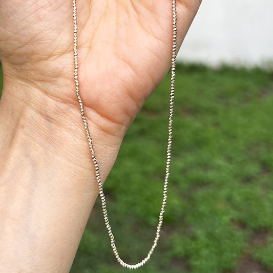 Collar con Bolitas Facetadas Completo 14k