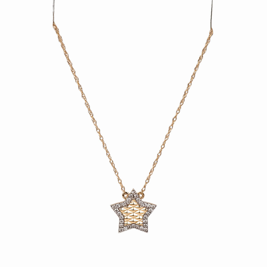 Collar de Cadena y Dije de Estrella y Diamantes Nat 0.10qts