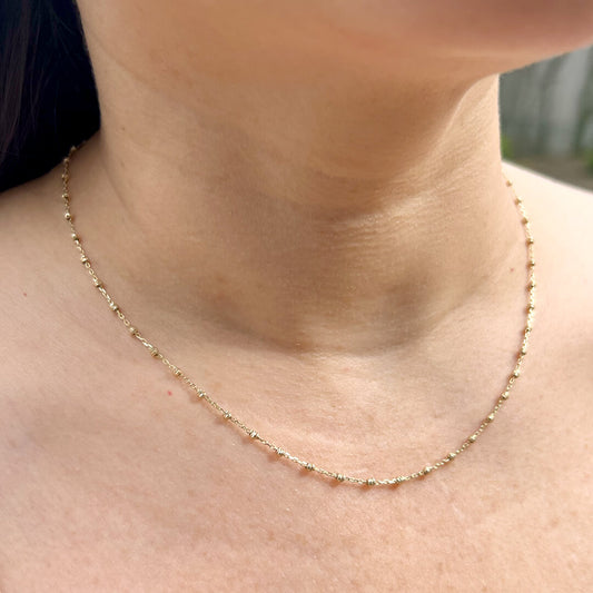 Gargantilla con Bolitas Facetadas 14k