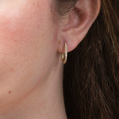 Huggies Ovales on Circonias 17mm